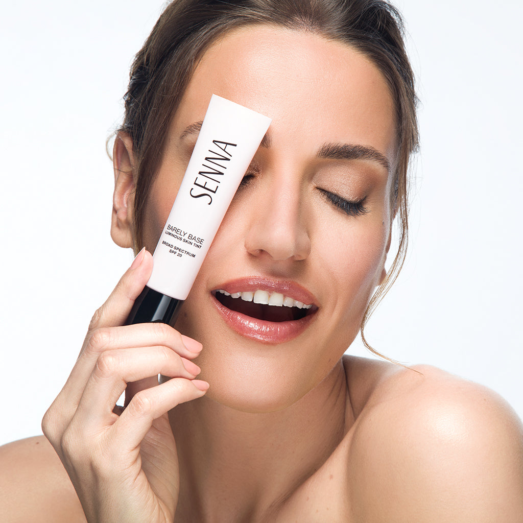 Senna Barely Base Luminous Skin Tint SPF20 shade MEDIUM-1 - MEDIUM COOL