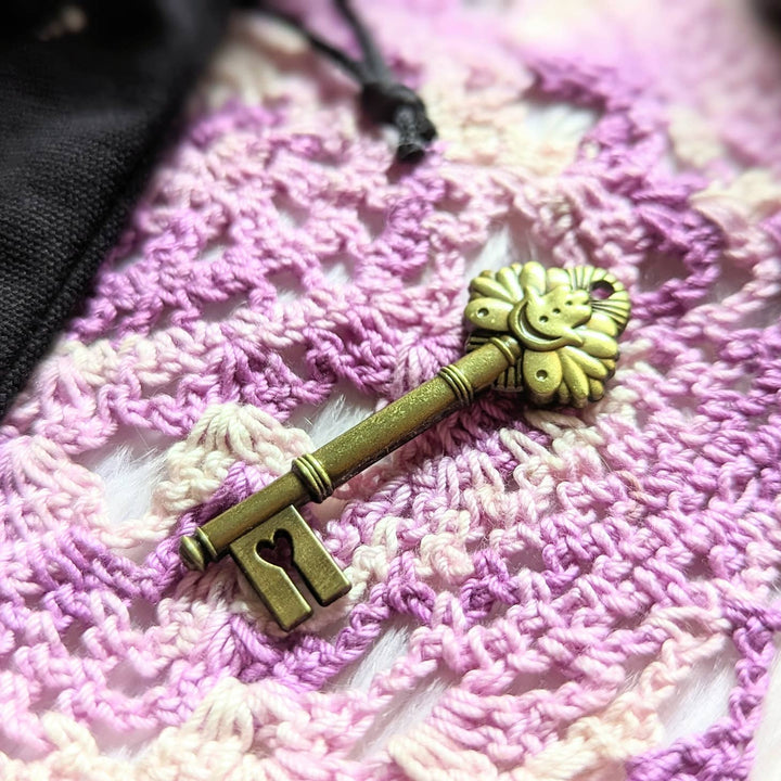 Protection Amulet Talisman Charm Key Spiritual Shield