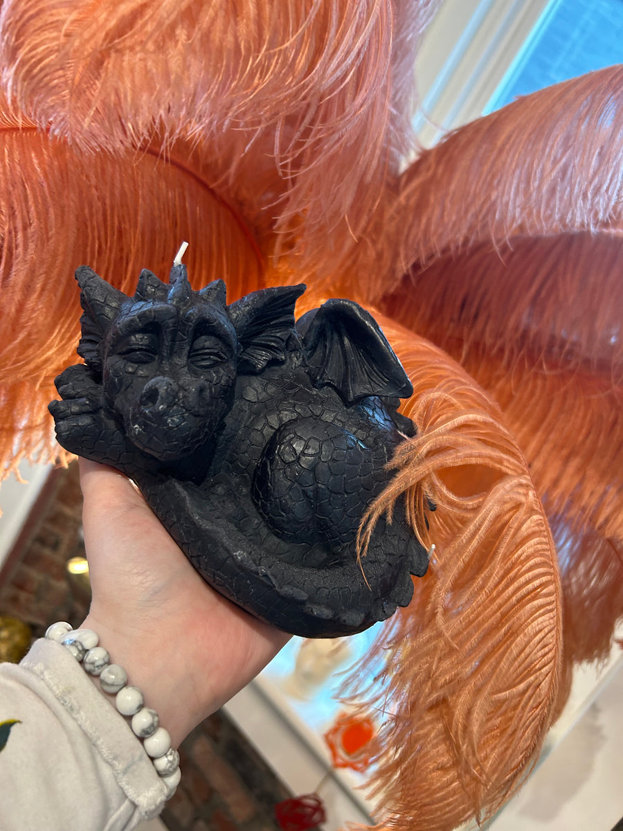 Black Sleeping Dragon Candle