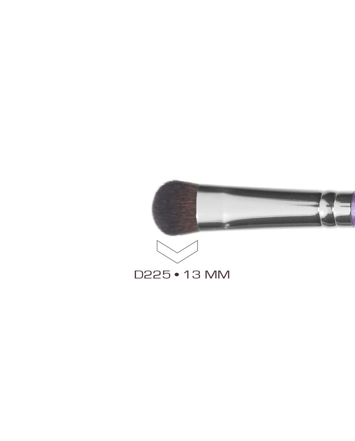 close up of the brush from the cozzet collection