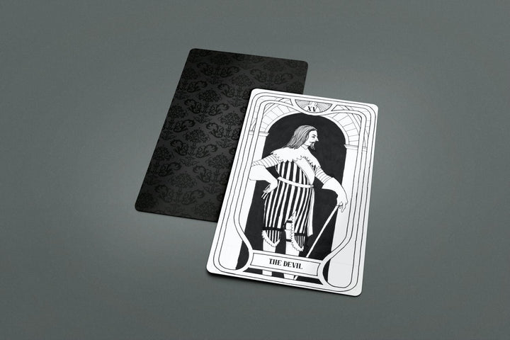 This is another card dressed in black and white with the beautifully done back of the card.