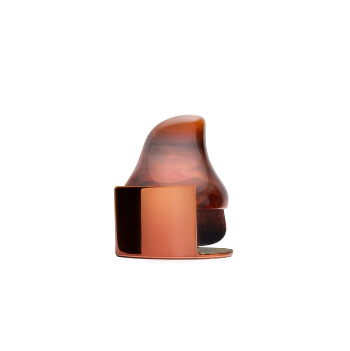 Yummy Face 2.0 Teardrop Kabuki Complexion Brush with case on