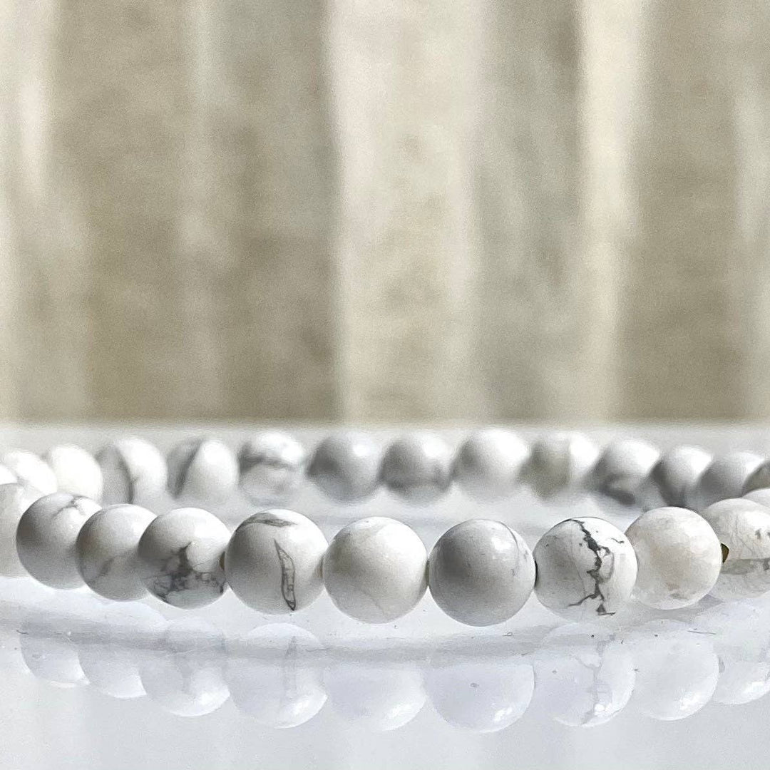 Howlite 6mm 7.5” Crystal Healing Stretch Bracelet