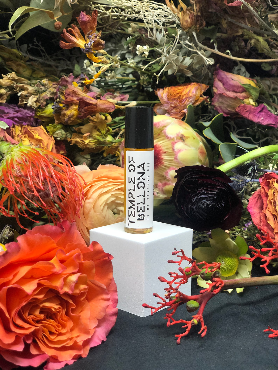 Image of Venus Invictus Temple of Bellona perfume oil