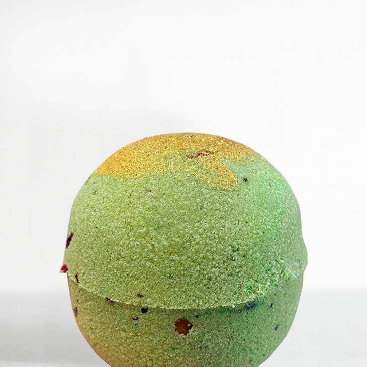 Spell bound green crystal infused bathbomb