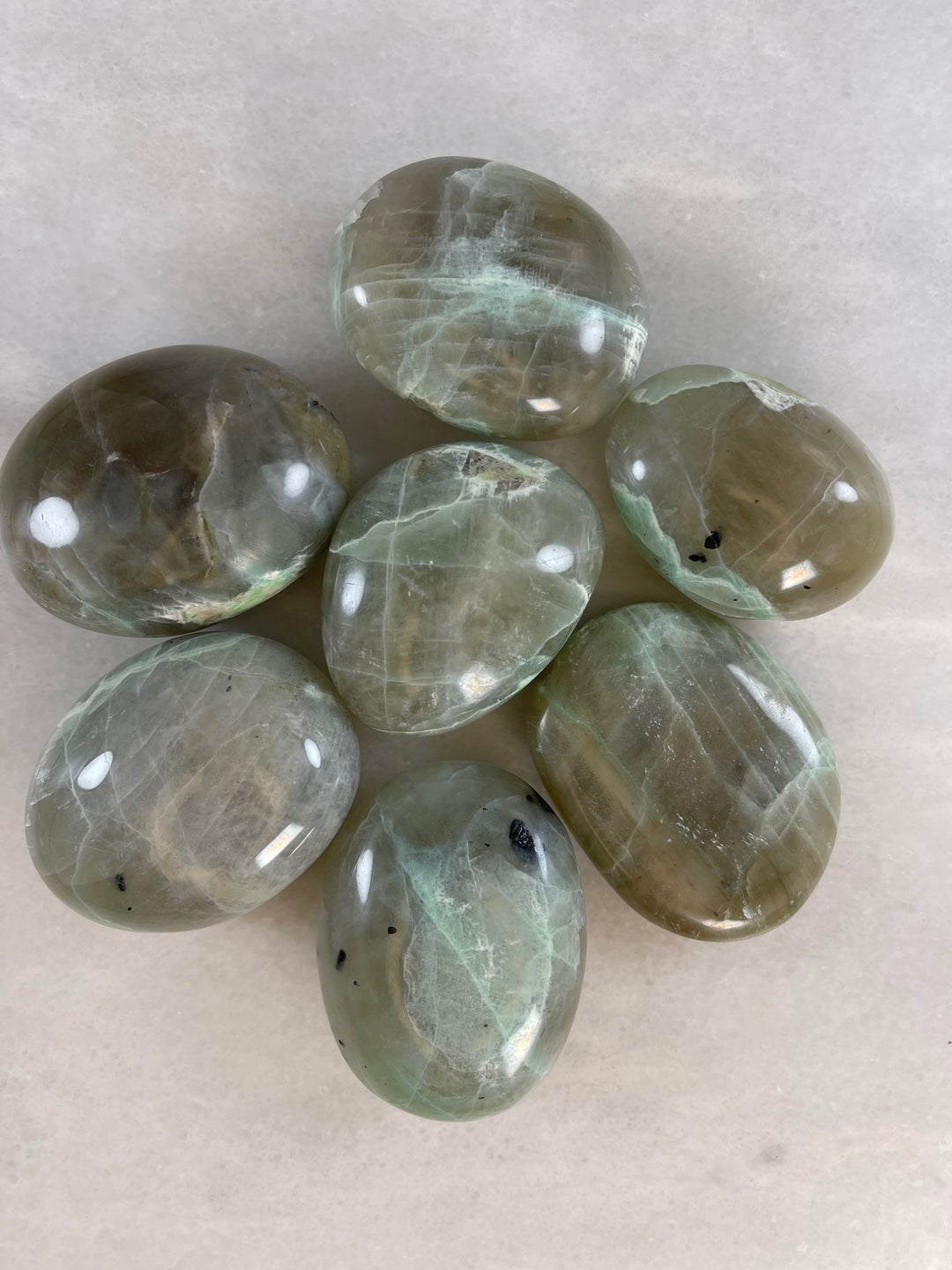 Garnierite Palm Stones