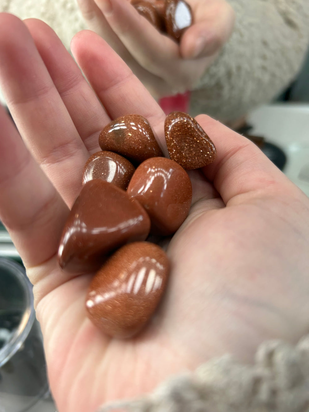 Multiple Goldstone Tumblers in a palm