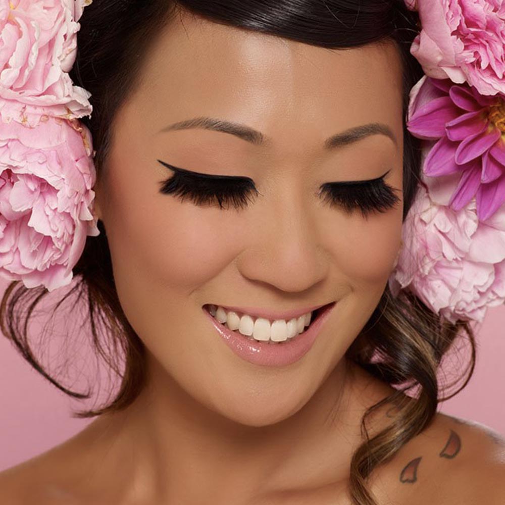 Glitter & Glam Book with a simple complexion look