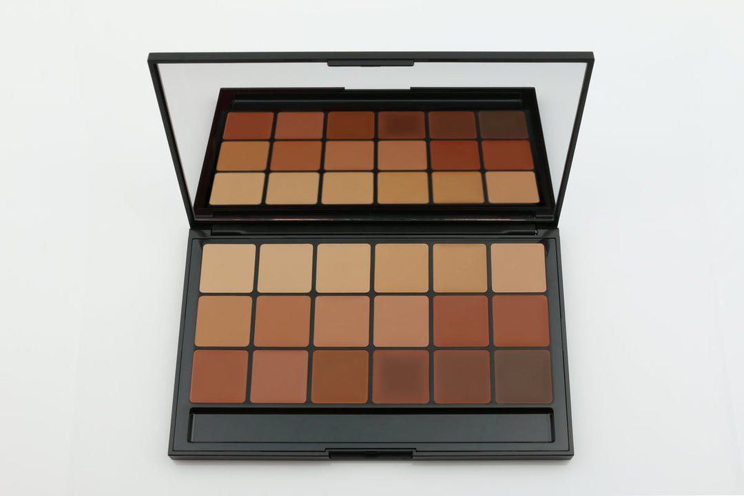 Vincent Kehoe - 18 Part Foundation/Concealer palette - #10