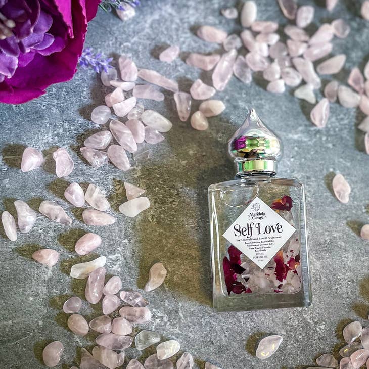 Close up Rose Quartz Natural Perfume Oil for Self Love