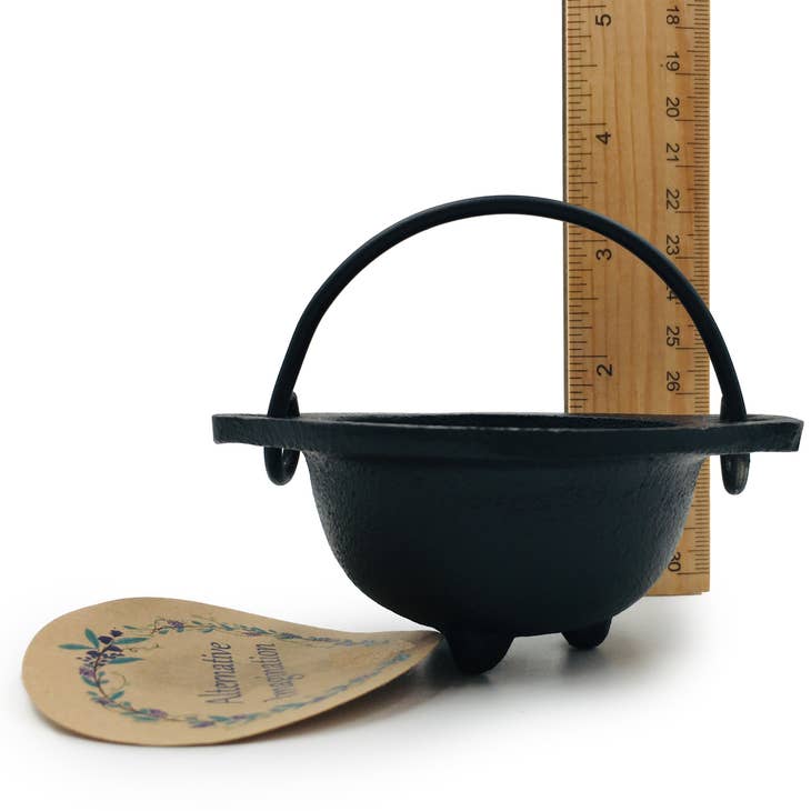 Image of alternative-imagination-cast-iron-cauldron-3-inches