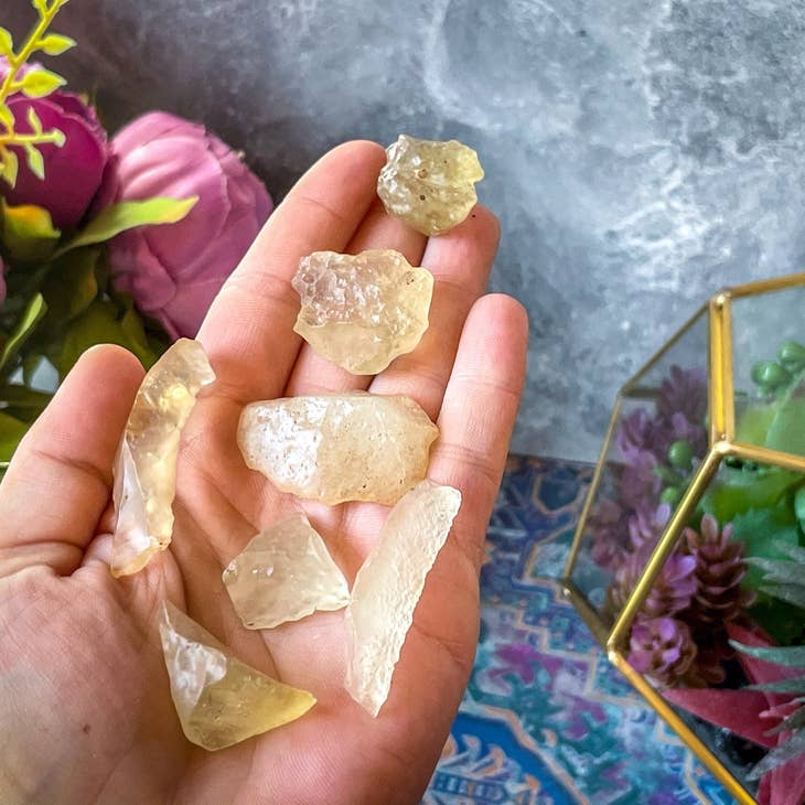 Image of Makeup Altar Crystals Libyan Desert Glass Small
