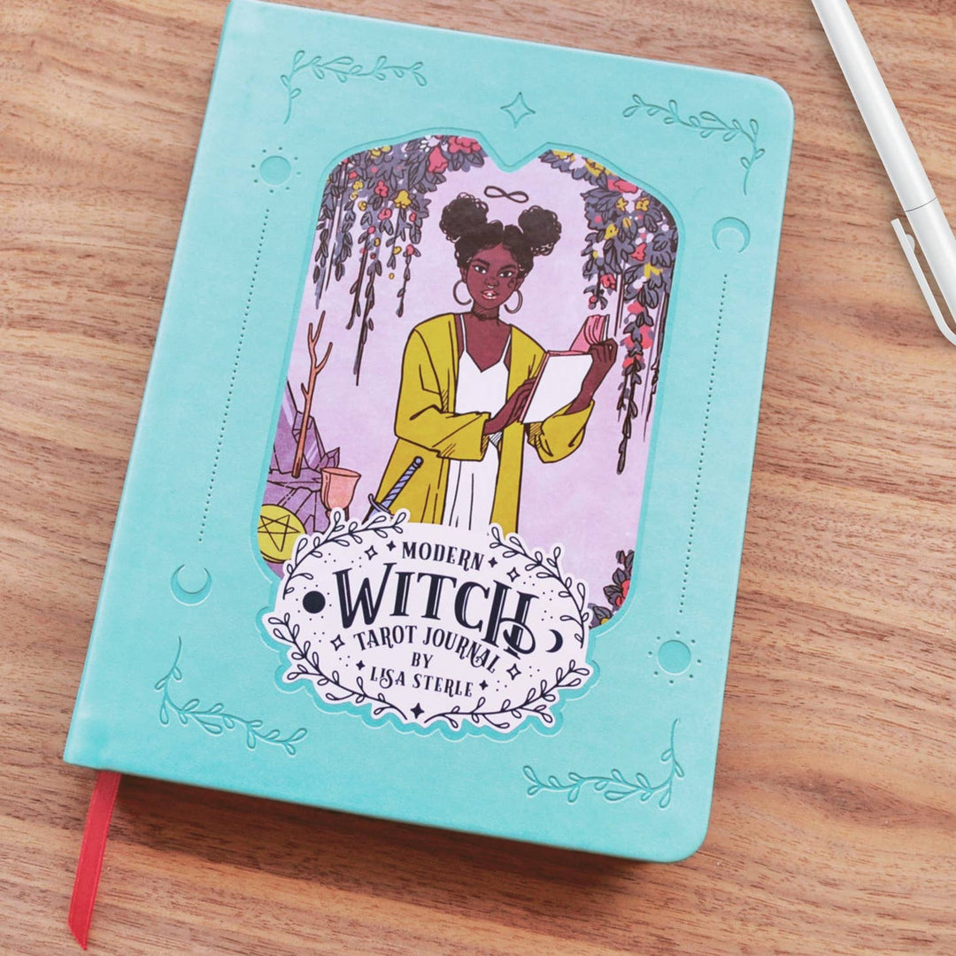 The Modern Witch Tarot Journal [Book]