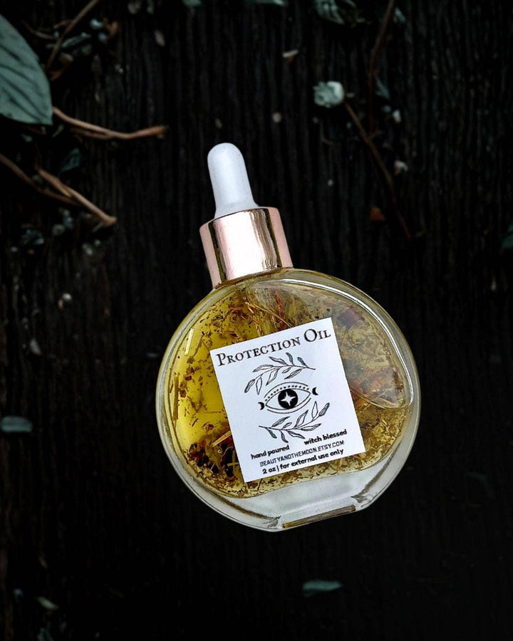 Protection Ritual Oil – Frankincense & Clove Anointing Blend