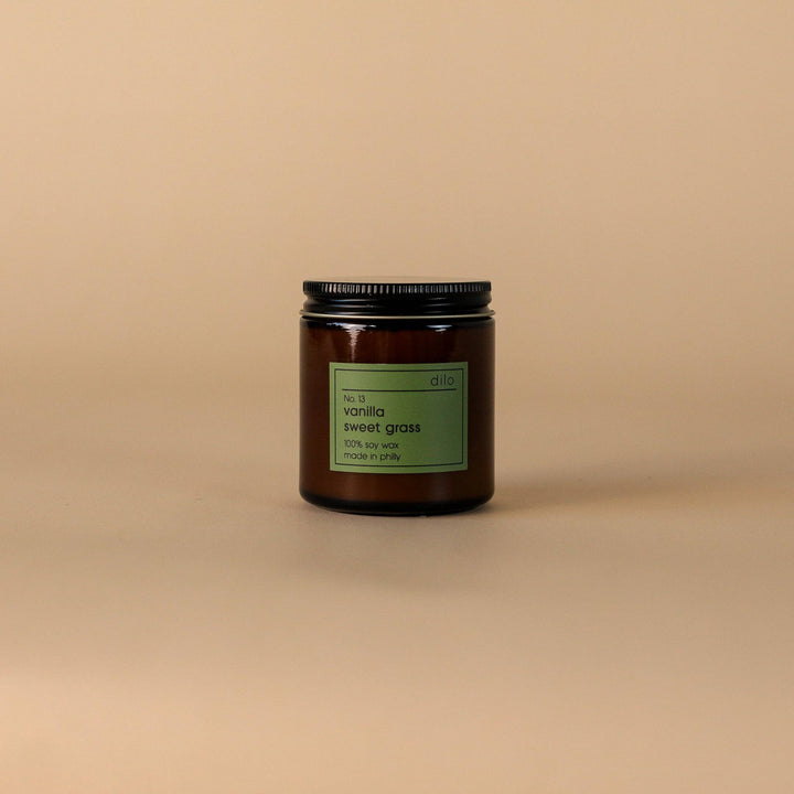 No. 13 - Vanilla Sweet Grass Candle