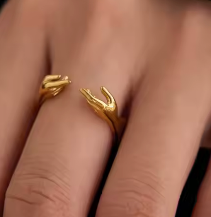 The Hug Ring- Stainless Steel Gold Ring