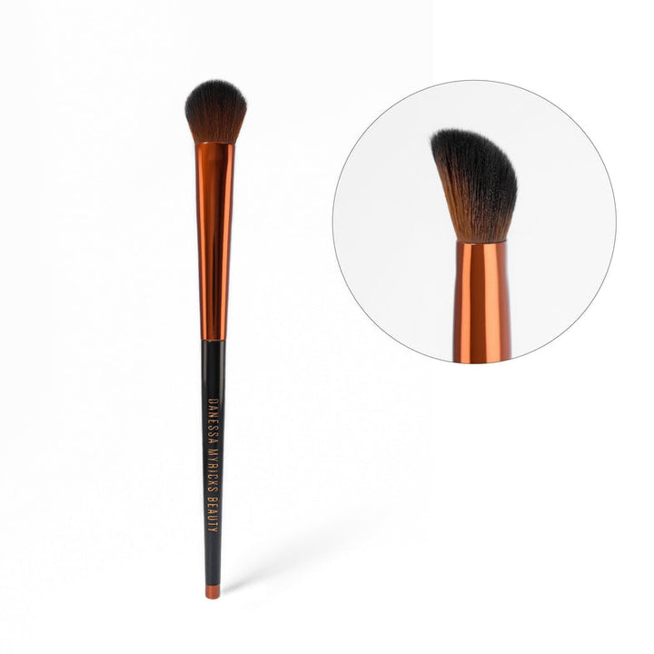 Danessa Myrics Yummy Face 3.0 All Over Concealer Brush