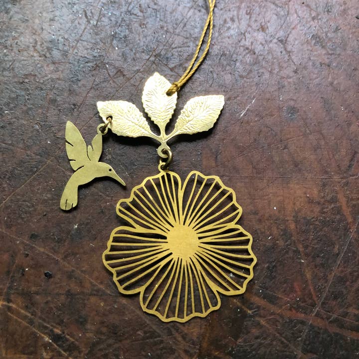 Vida + Luz Hibiscus Hummingbird Ornament