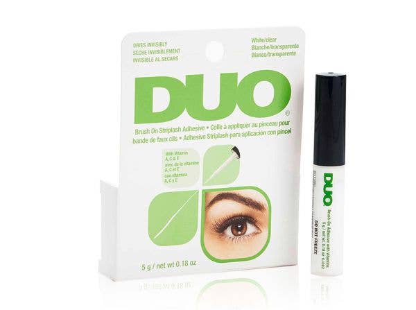 Duo Brush-On Adhesive W/Vitamins Clear
