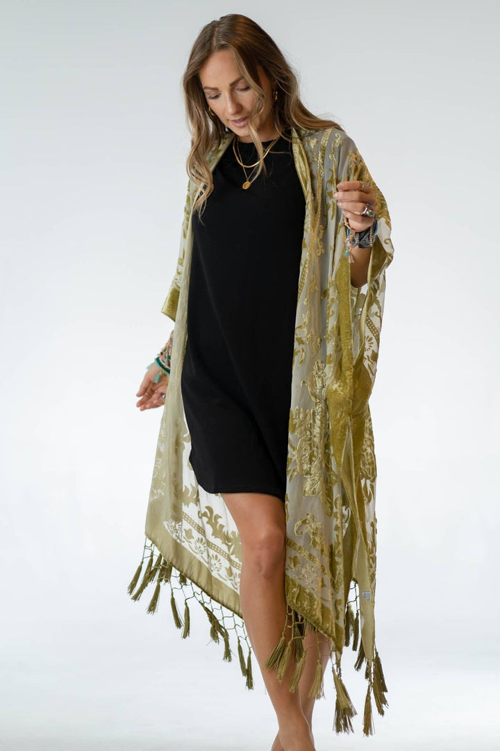 Winter Favorite: Crushin' On You Velvet Kimono - Olive