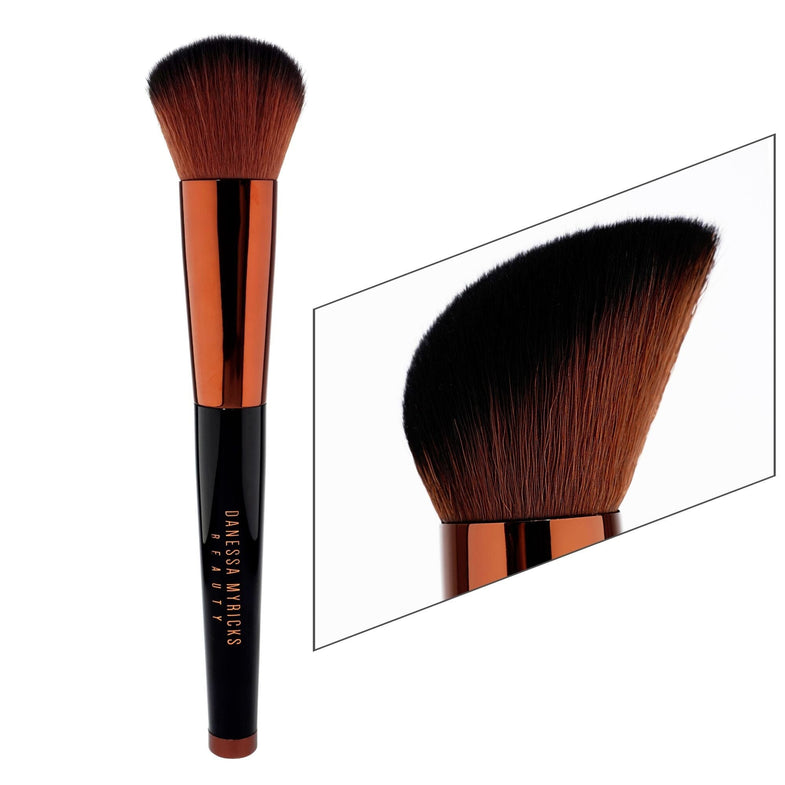 Danessa Myrics Yummy Face 1.0 All Over Complexion Brush