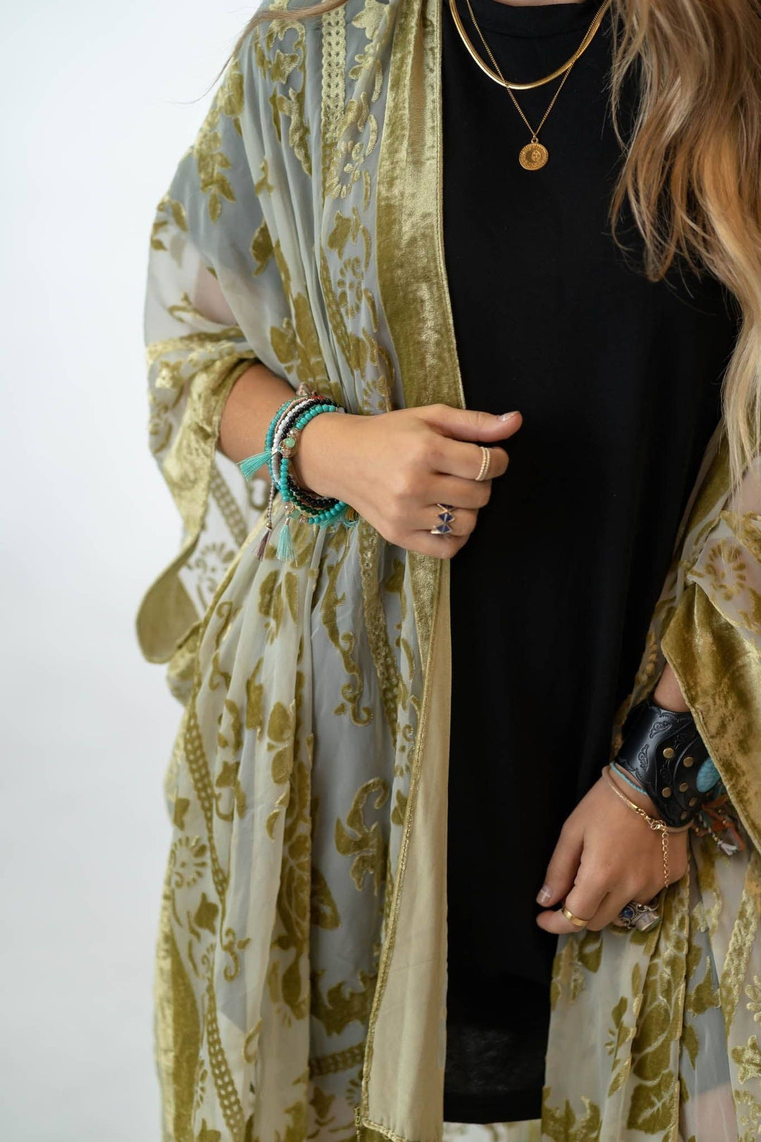 Winter Favorite: Crushin' On You Velvet Kimono - Olive
