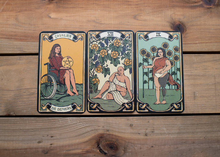 Sacred Sisterhood Tarot: 78 Cards & 80 Pages