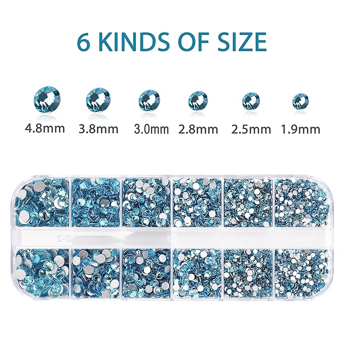 This shows the different sizes of the aquamarine rhinestones