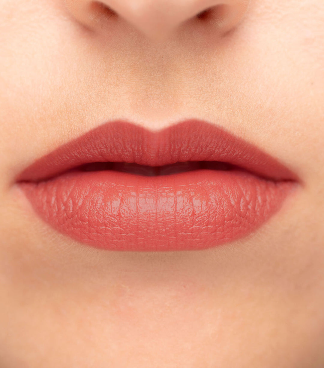 Kevyn Aucoin Unforgettable Lipstick - Cream