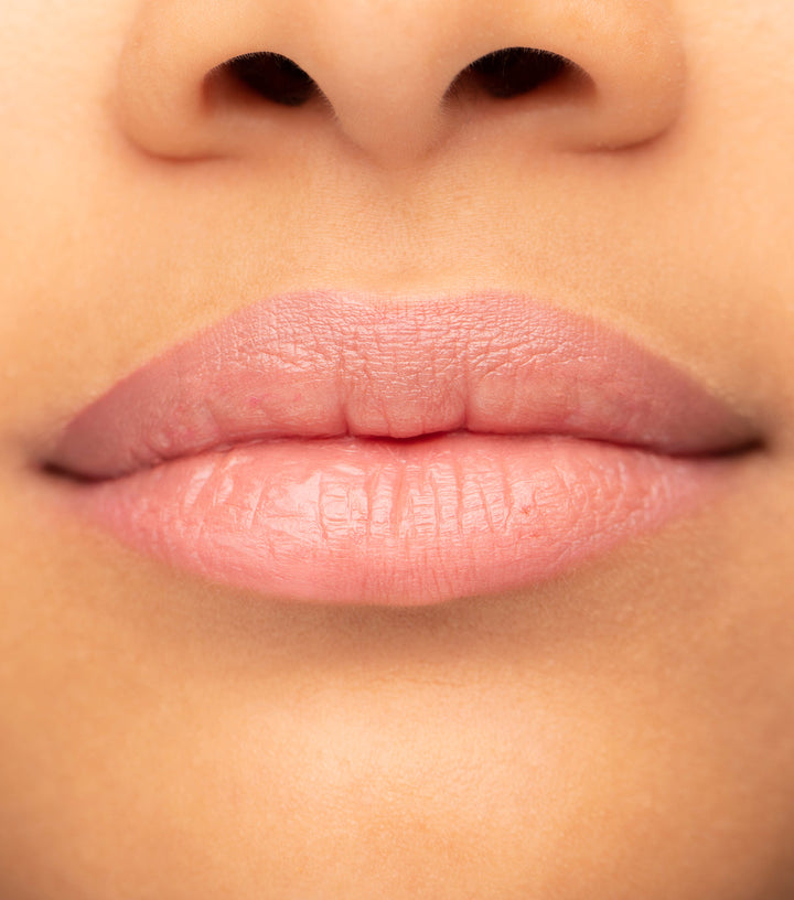Kevyn Aucoin Unforgettable Lipstick - Cream