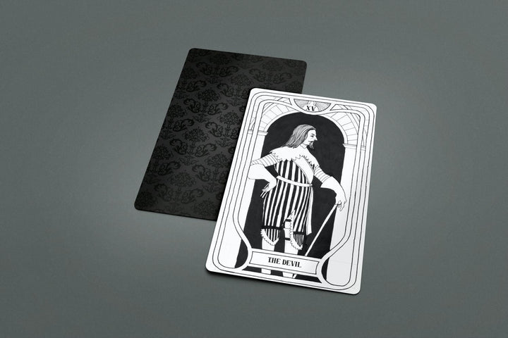 This is another card dressed in black and white with the beautifully done back of the card. 
