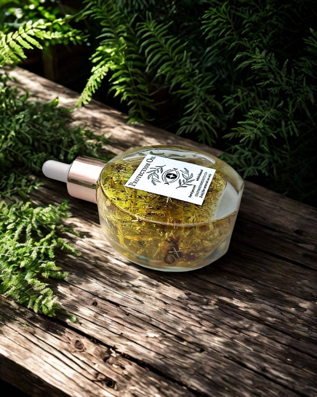 Protection Ritual Oil – Frankincense & Clove Anointing Blend